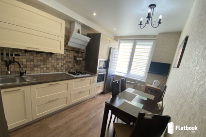 2-ух комнатная в центре